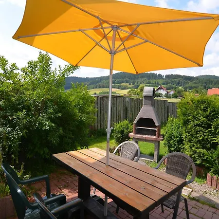 Stylish In With Garden, Cleaning Included *