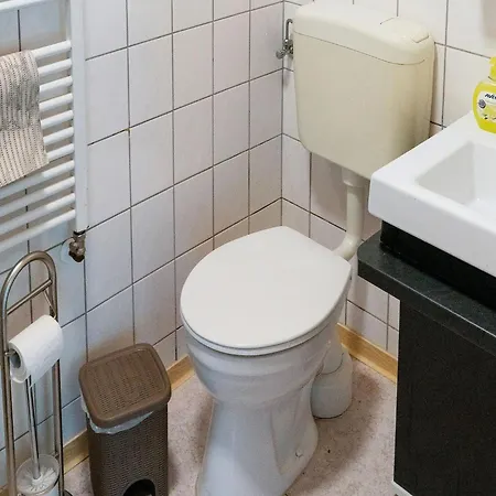 Appartement Stylish In With Garden, Cleaning Included Stormbruch